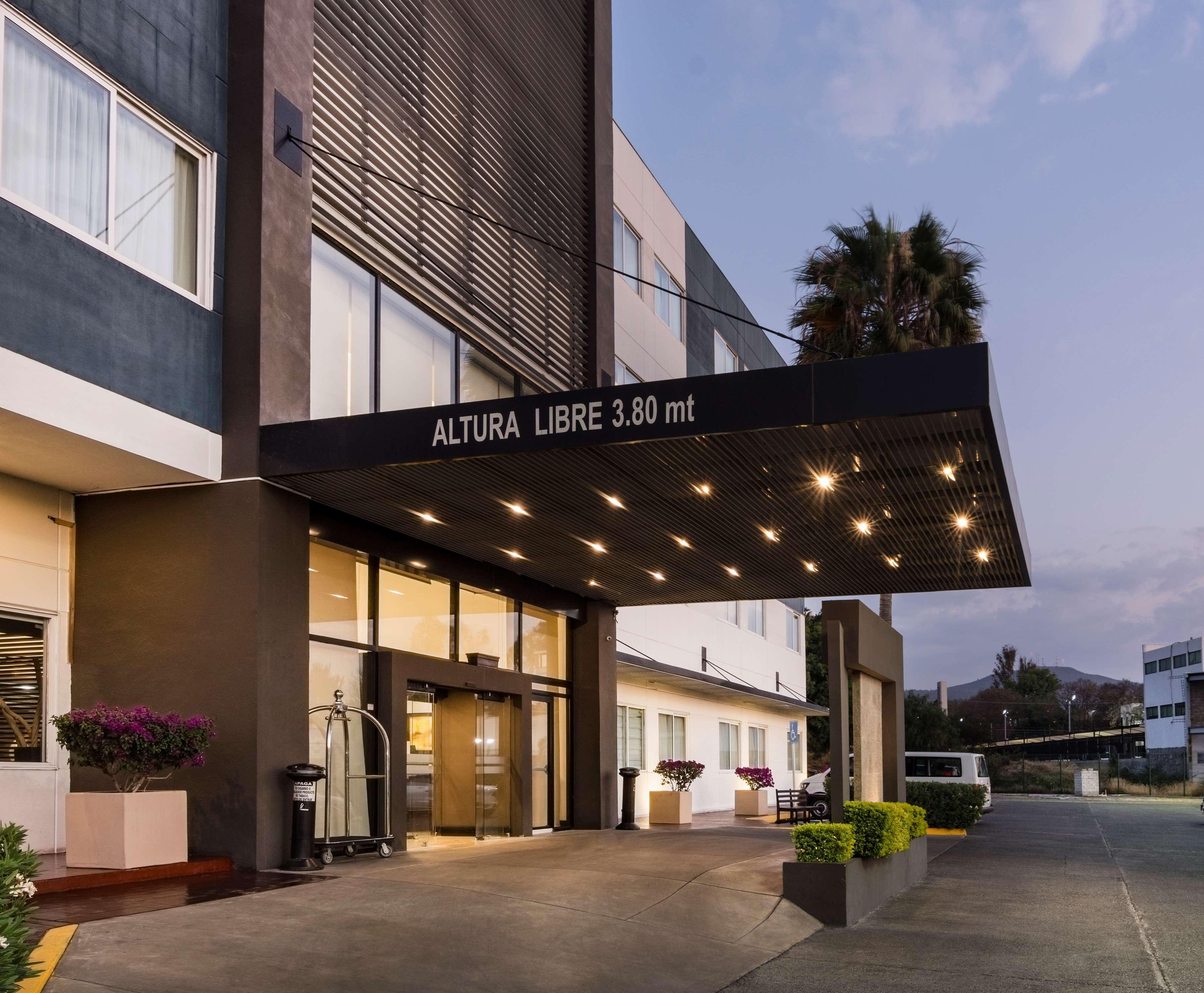 Doubletree By Hilton Queretaro Ξενοδοχείο Εξωτερικό φωτογραφία