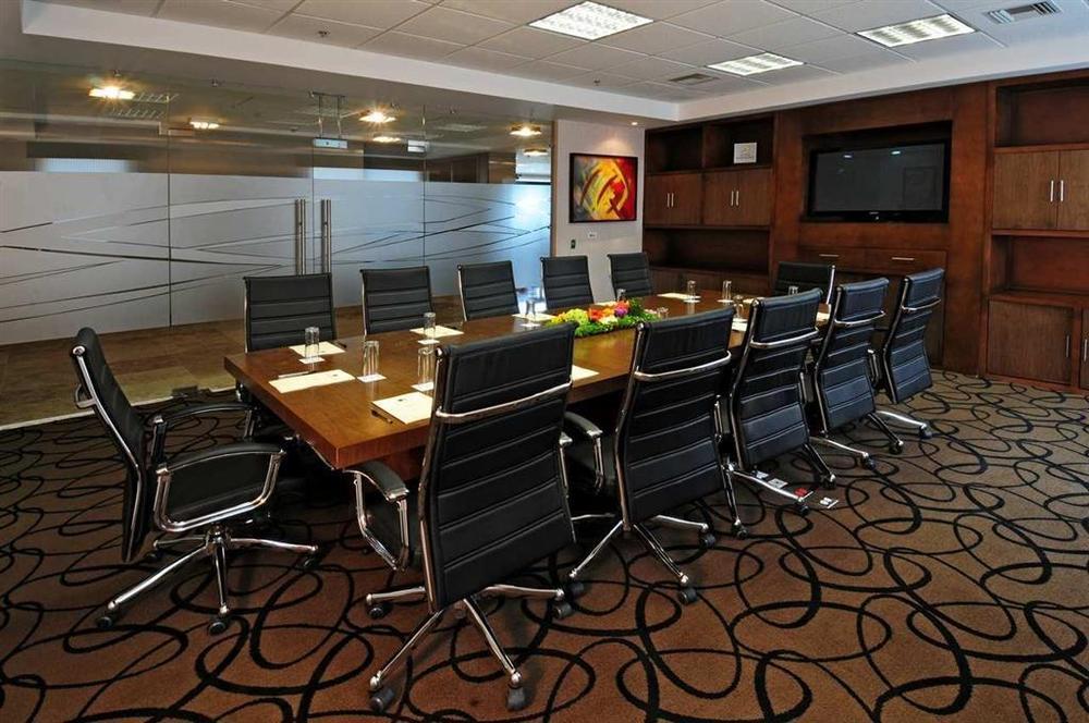 Doubletree By Hilton Queretaro Ξενοδοχείο Επιχειρήσεις φωτογραφία